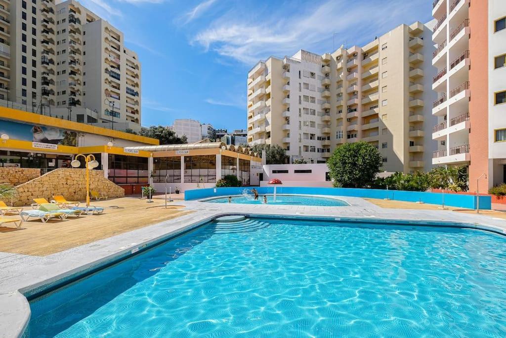 T2 With Pool, 300M From The Beach ポルティマン エクステリア 写真